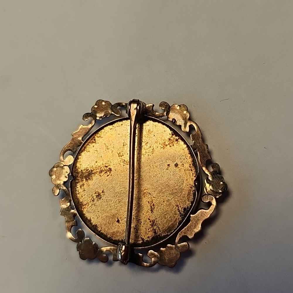 Victorian Picture Pin - Picture 2 of 3